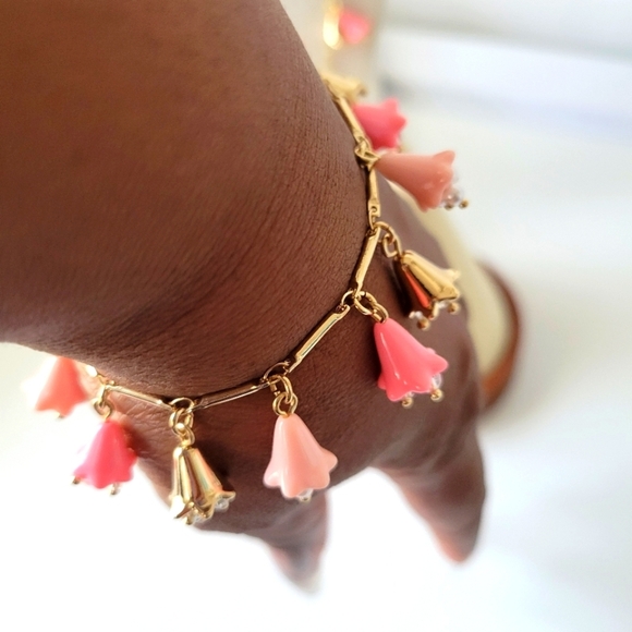 Extended Necklace and Charm Bracelet Set / Bell Flowers / Pink & Gold - Picture 6 of 7